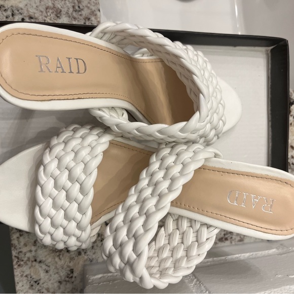 Braided white heels - Picture 2 of 6